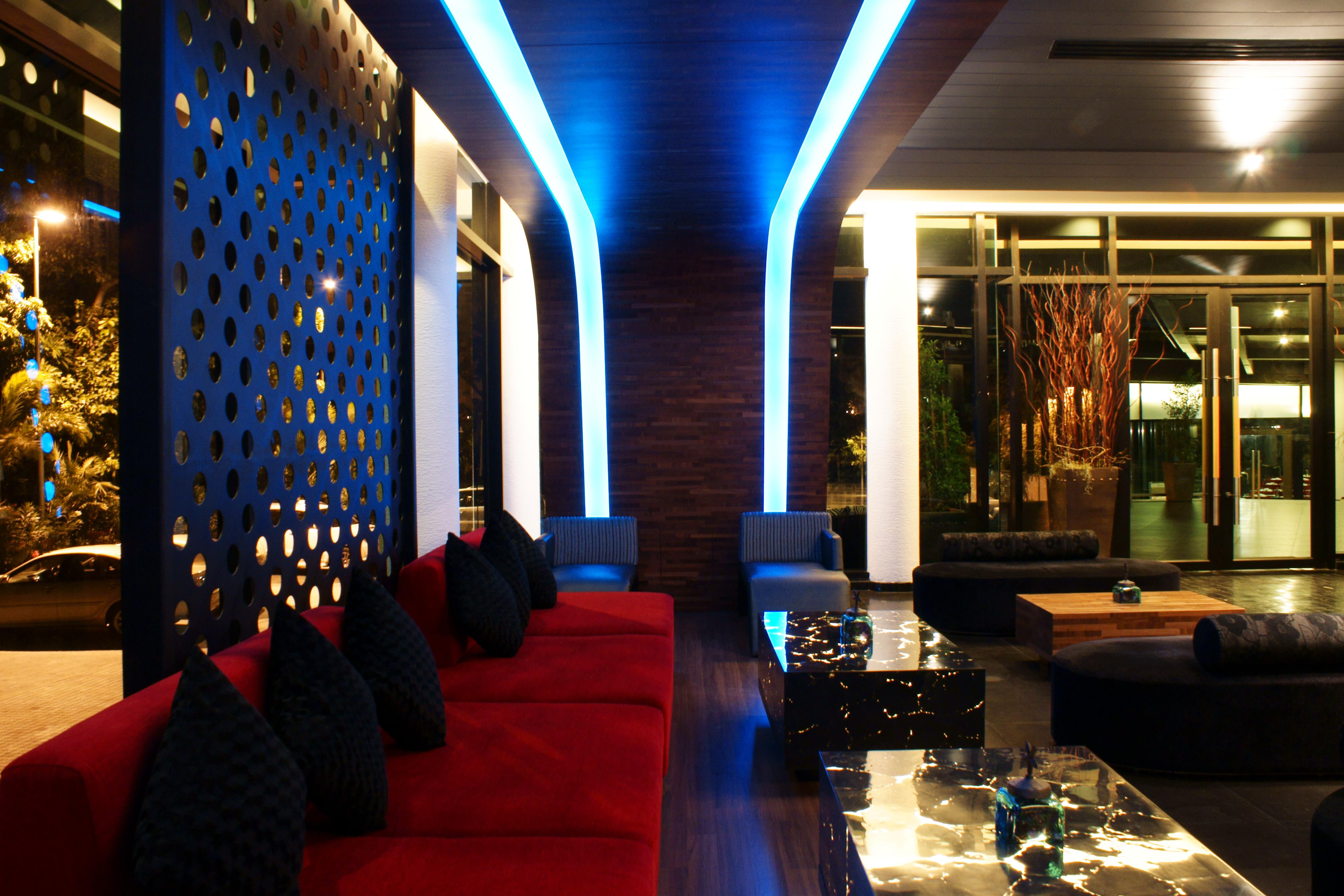 Z Through By The Zign Hotel Pattaya Luaran gambar
