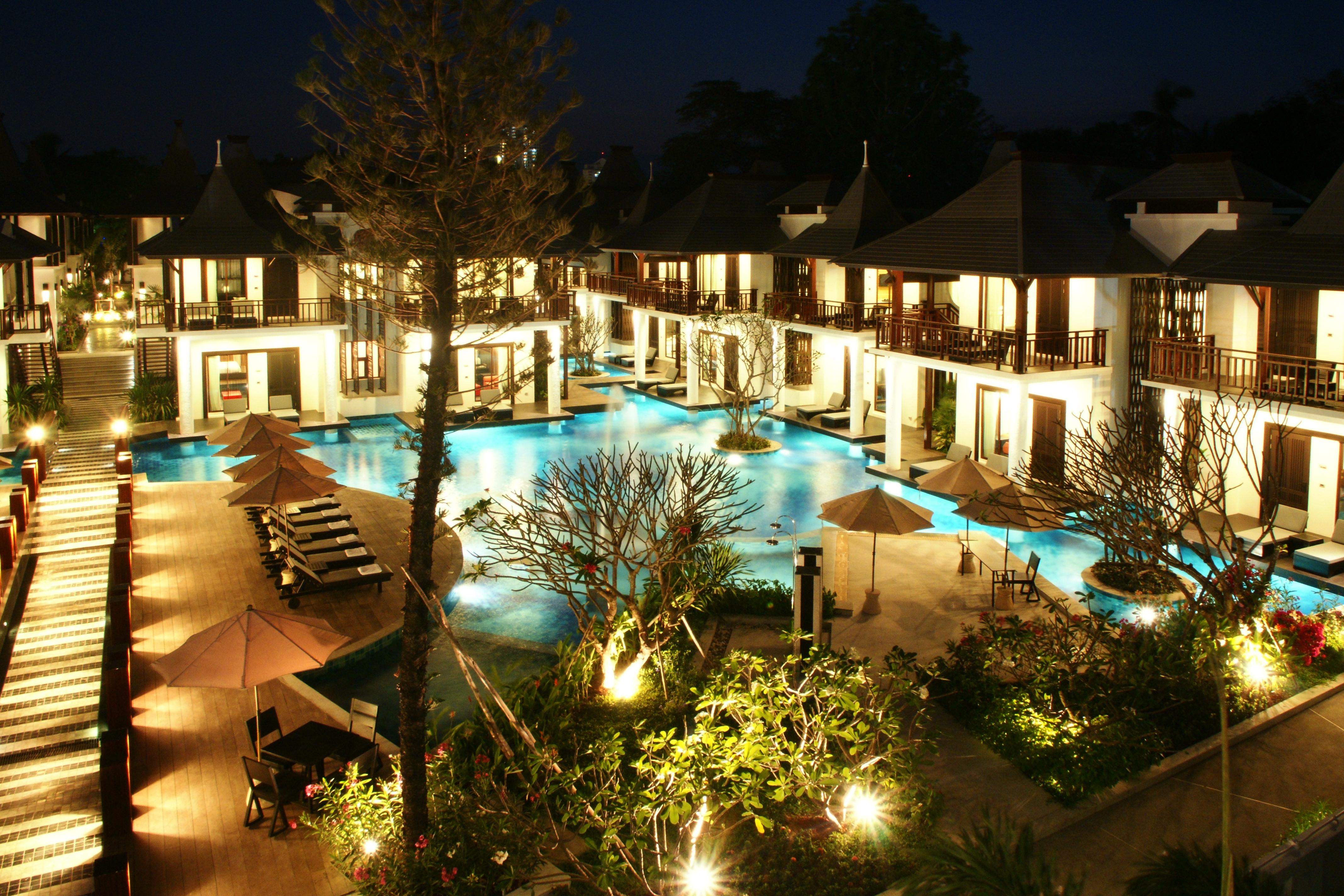 Z Through By The Zign Hotel Pattaya Luaran gambar