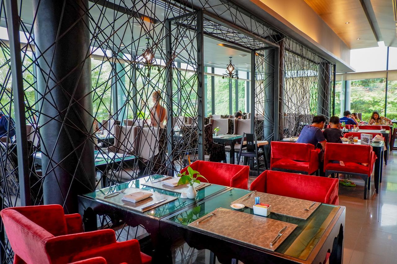 Z Through By The Zign Hotel Pattaya Luaran gambar