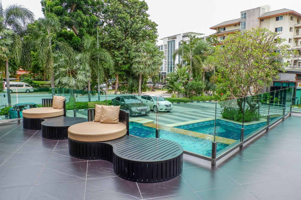 Z Through By The Zign Hotel Pattaya Luaran gambar